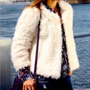 CAbi 3024 Furry Furry Plush Ivory Jacket size SM
